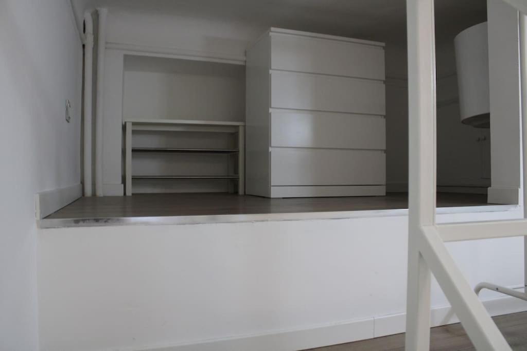 Piccolo Loft A Due Passi Dal Castello Apartment Milan Bagian luar foto